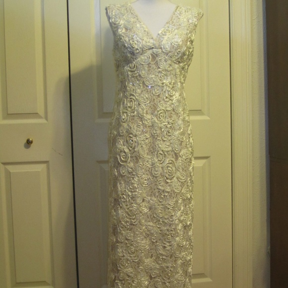 MARINA Dresses & Skirts - Sz 10 cream colored evening, wedding or prom dress